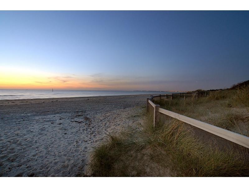 29 Camp Street, Chelsea VIC 3196