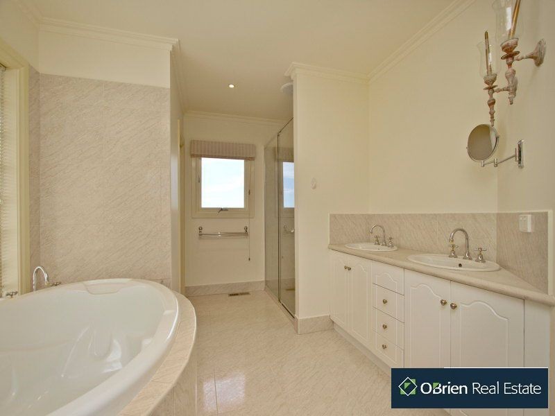 76 Northshore Drive, Patterson Lakes VIC 3197