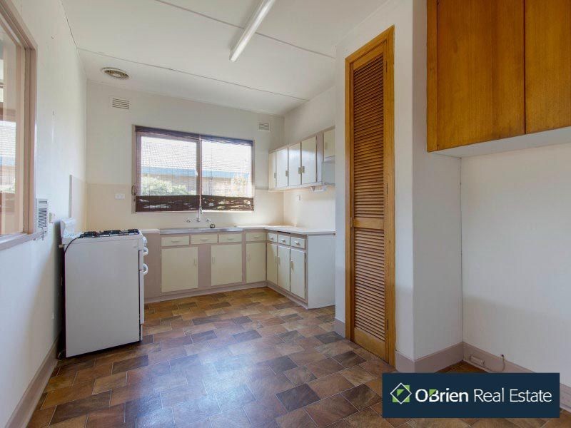 15 Wimborne Avenue, Chelsea VIC 3196