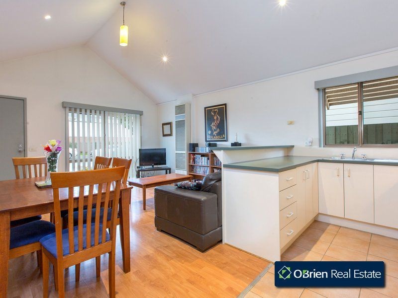 3/22 Austin Street, Hughesdale VIC 3166