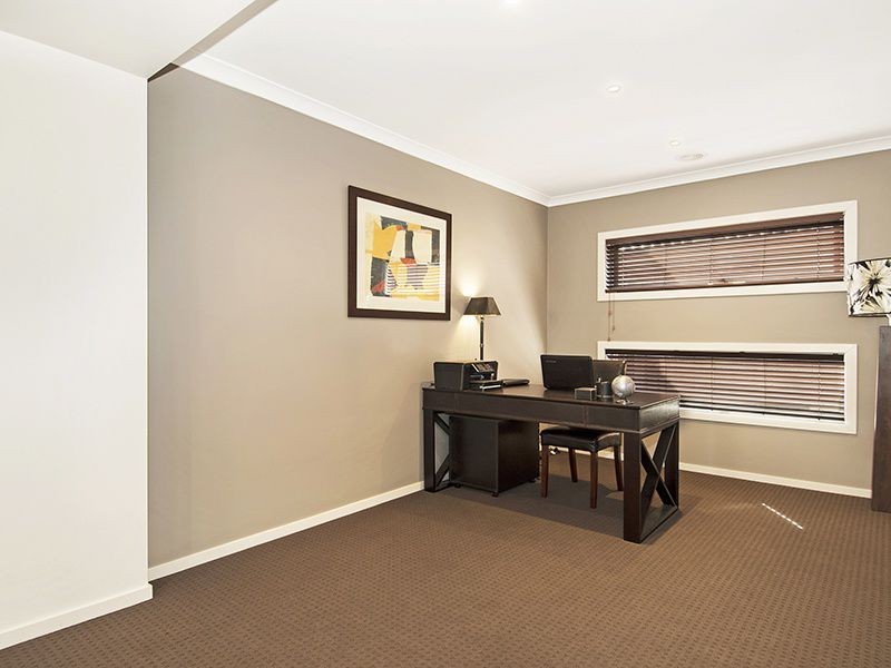 14 Merriwee Chase, Sandhurst VIC 3977