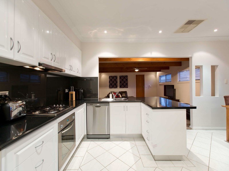 30 Royal Road, Bonbeach VIC 3196