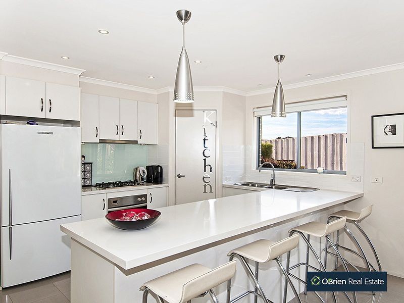 6 Katies Place, Carrum Downs VIC 3201