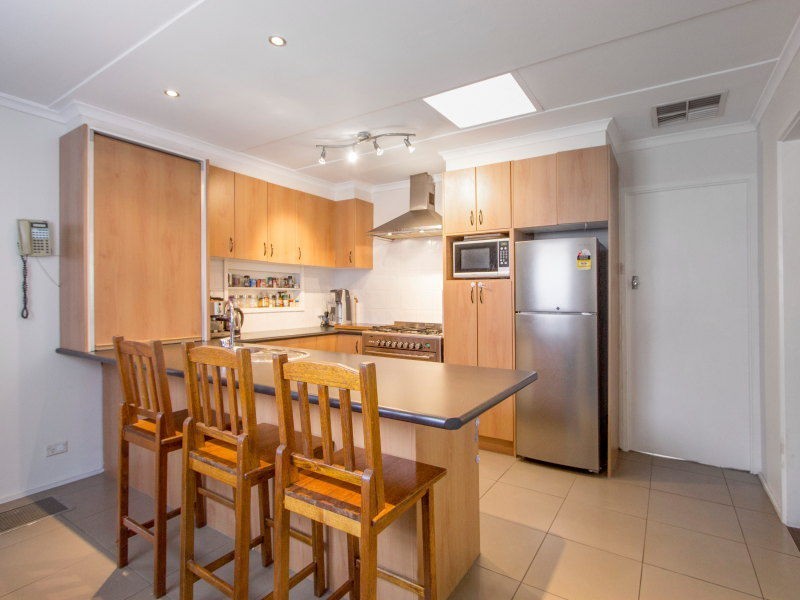 36 Rosemary Crescent, Frankston North VIC 3200