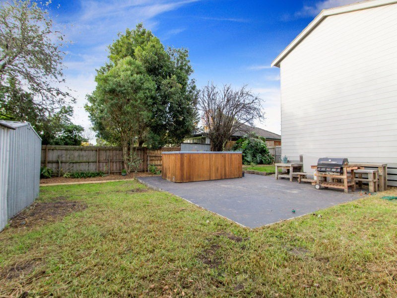 36 Rosemary Crescent, Frankston North VIC 3200