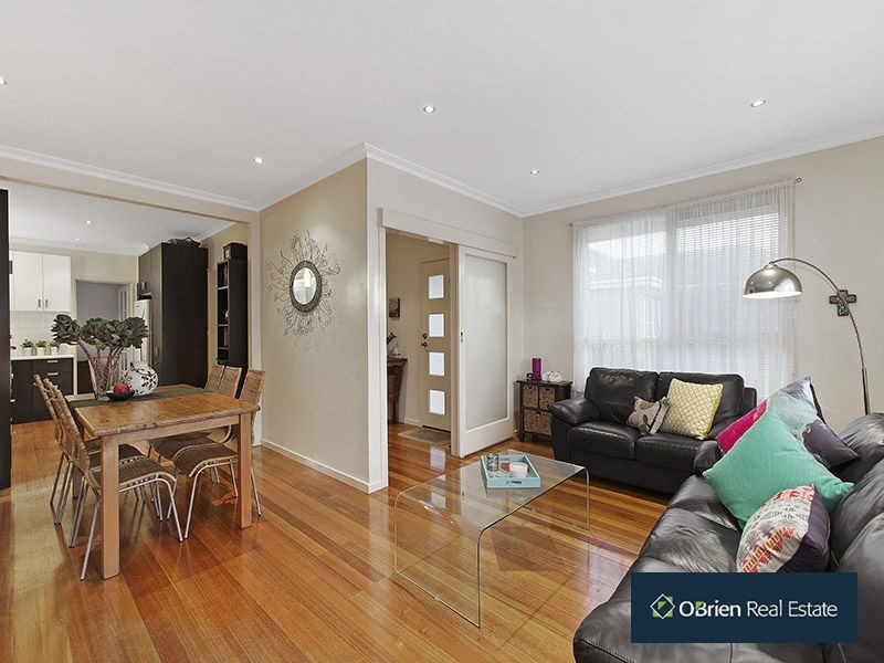 1/2 Herald Street, Cheltenham VIC 3192