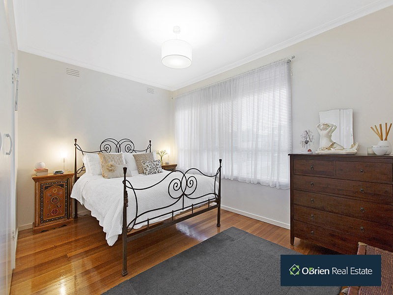 1/2 Herald Street, Cheltenham VIC 3192