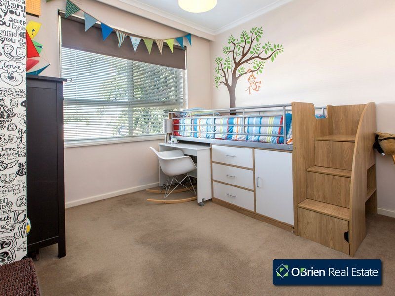 4/8 Commercial Road, Mentone VIC 3194