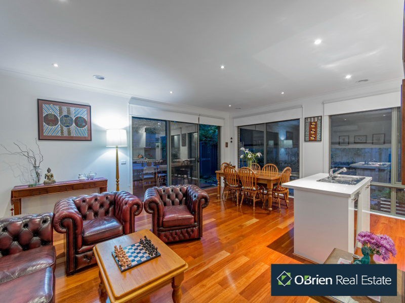 2/15 Alleyne Avenue, Bonbeach VIC 3196