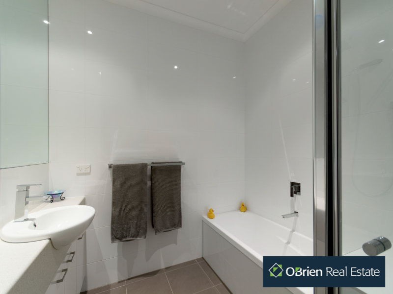 2/15 Alleyne Avenue, Bonbeach VIC 3196