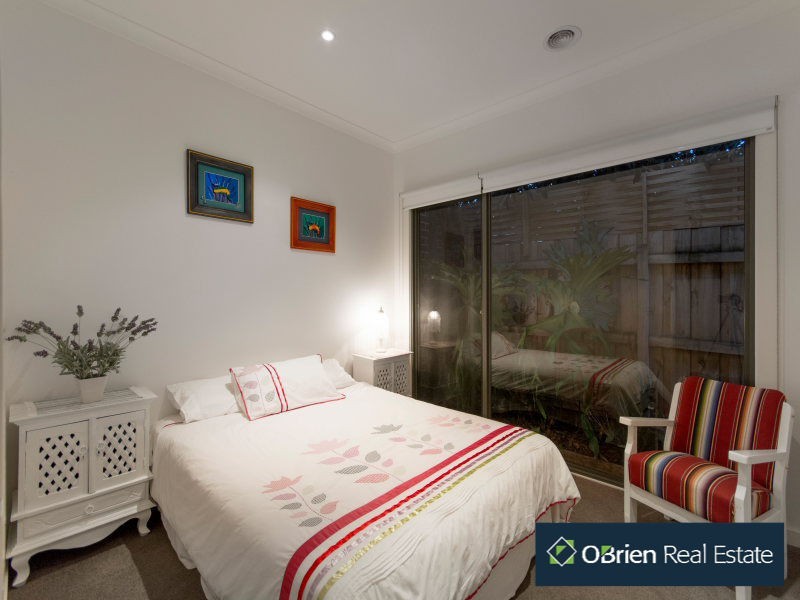 2/15 Alleyne Avenue, Bonbeach VIC 3196