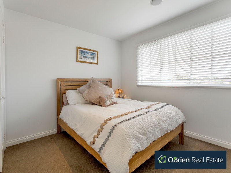 16 Waterdale Place, Aspendale Gardens VIC 3195