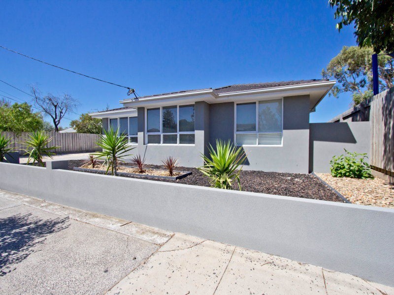 1/8 Woodbine Grove, Chelsea VIC 3196