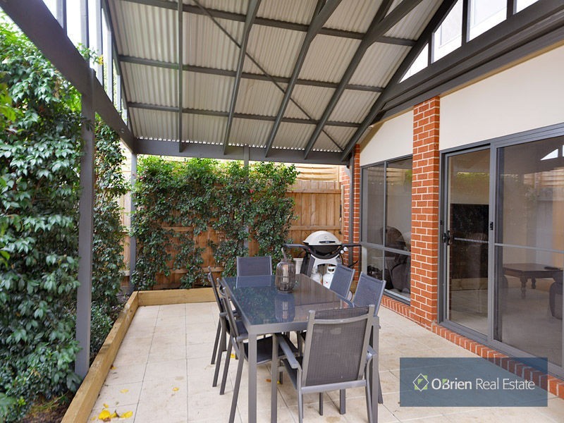4/48 Broderick Road, Carrum Downs VIC 3201