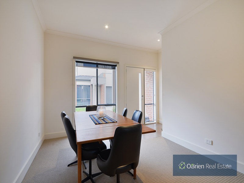 4/48 Broderick Road, Carrum Downs VIC 3201