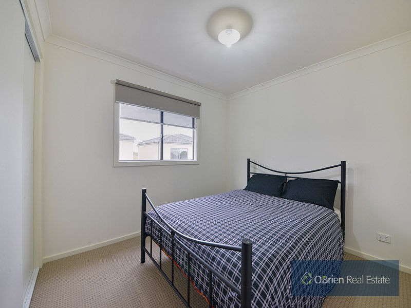 4/48 Broderick Road, Carrum Downs VIC 3201