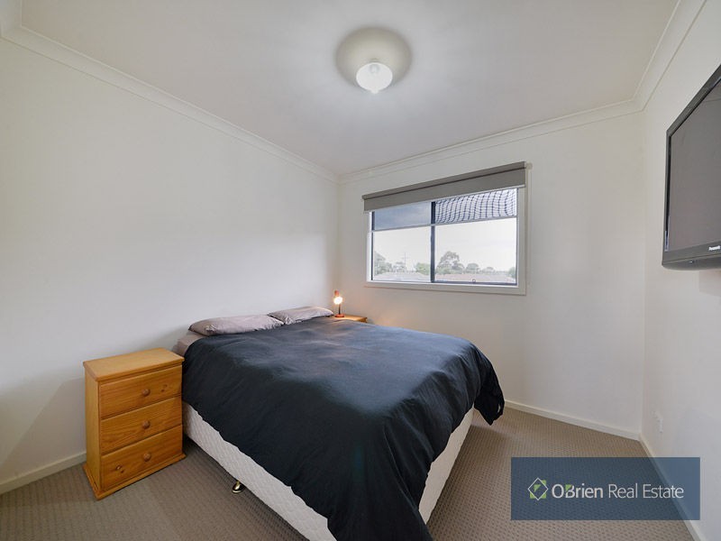 4/48 Broderick Road, Carrum Downs VIC 3201