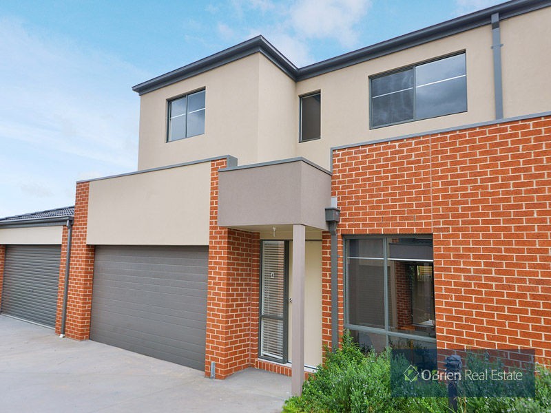 4/48 Broderick Road, Carrum Downs VIC 3201