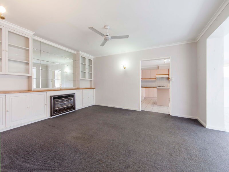 17 Armata Crescent, Frankston North VIC 3200