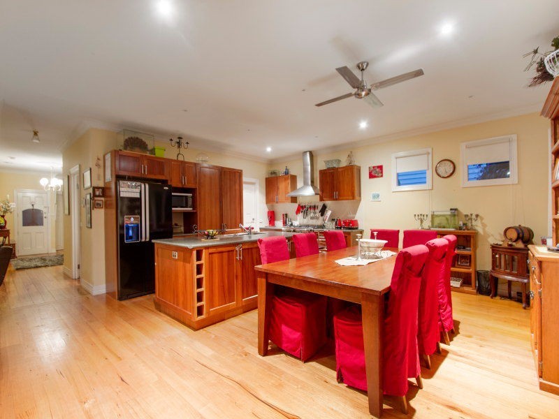 29 Troy Street, Bonbeach VIC 3196