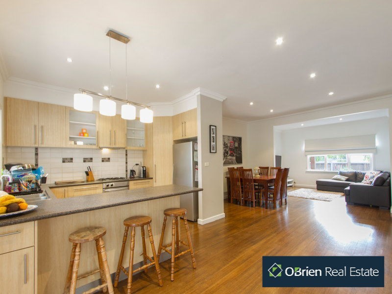 1/19 Cannes Avenue, Bonbeach VIC 3196