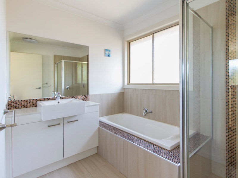 11 Mountain View Crescent, Seaford VIC 3198