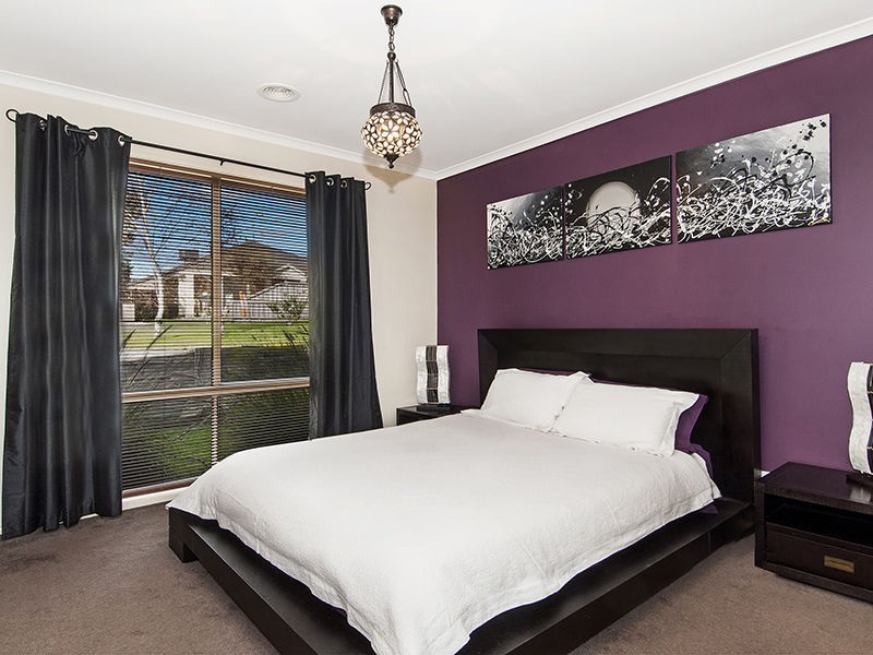 4 Desmond Court, Carrum Downs VIC 3201