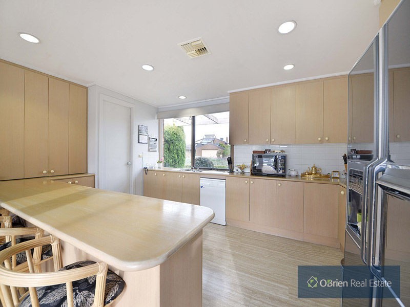 38-40 Curlew Point Drive, Patterson Lakes VIC 3197