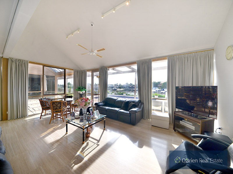 38-40 Curlew Point Drive, Patterson Lakes VIC 3197