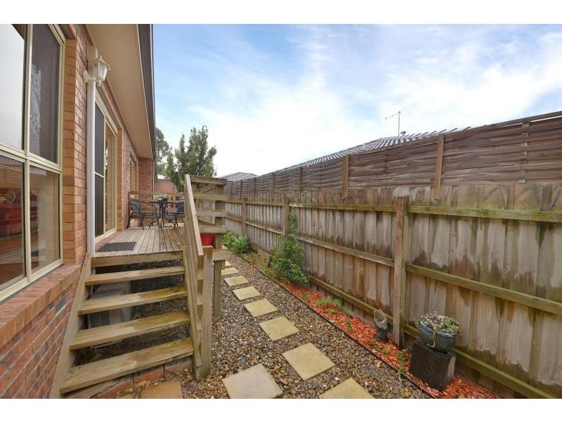 2/4 Alder Street, Langwarrin VIC 3910