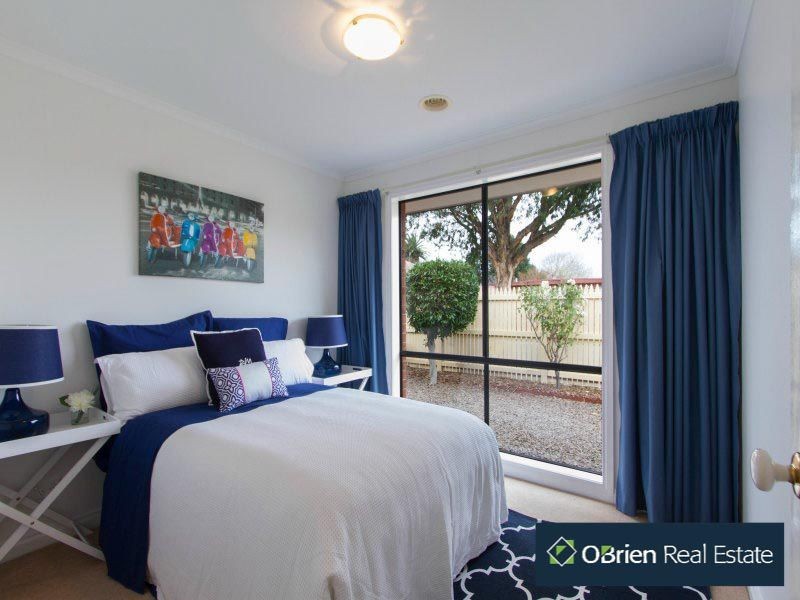 Unit 1/80 Woodbine Grove, Chelsea VIC 3196