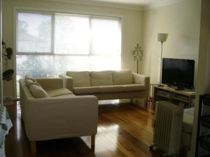 2 Cross Road, Chelsea VIC 3196