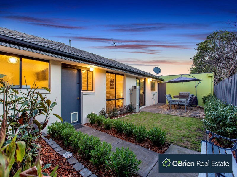 2/16 True Avenue, Carrum VIC 3197