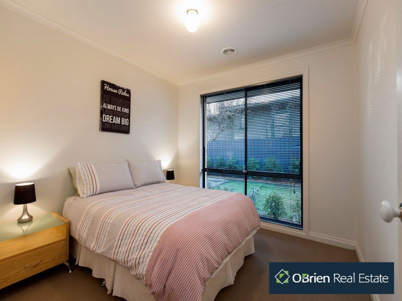 2/16 True Avenue, Carrum VIC 3197