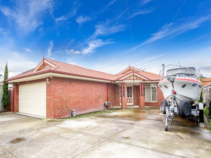 6 Tennyson Avenue, Clayton South VIC 3169
