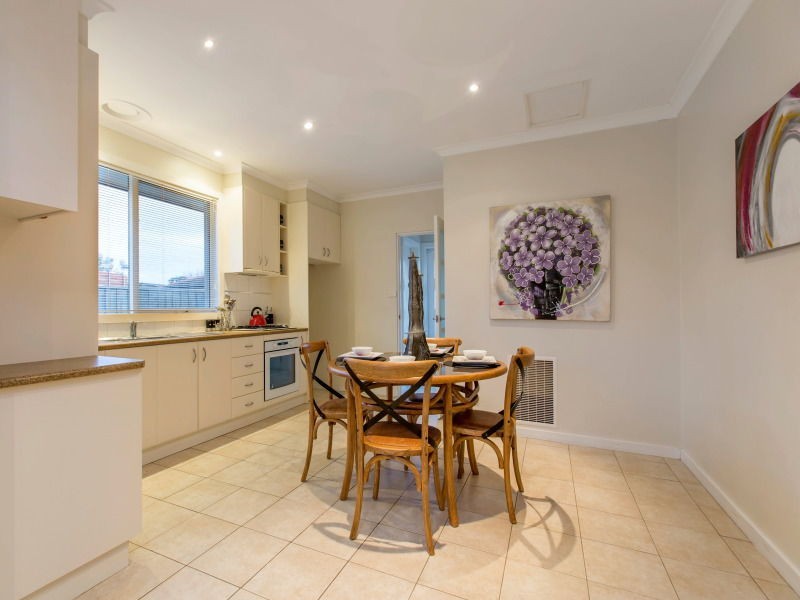 2 Cross Road, Chelsea VIC 3196