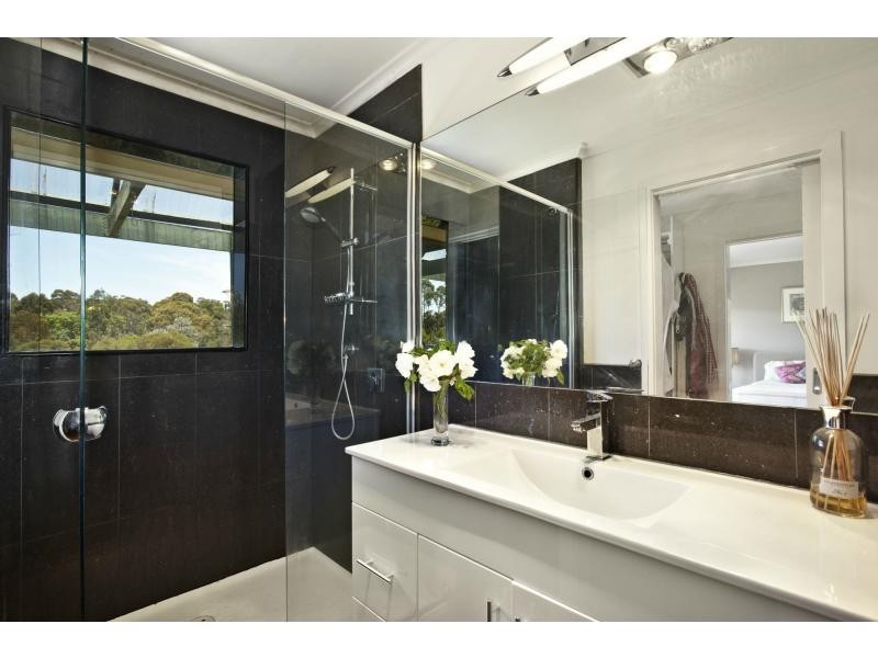 14 Woolston Drive, Frankston South VIC 3199