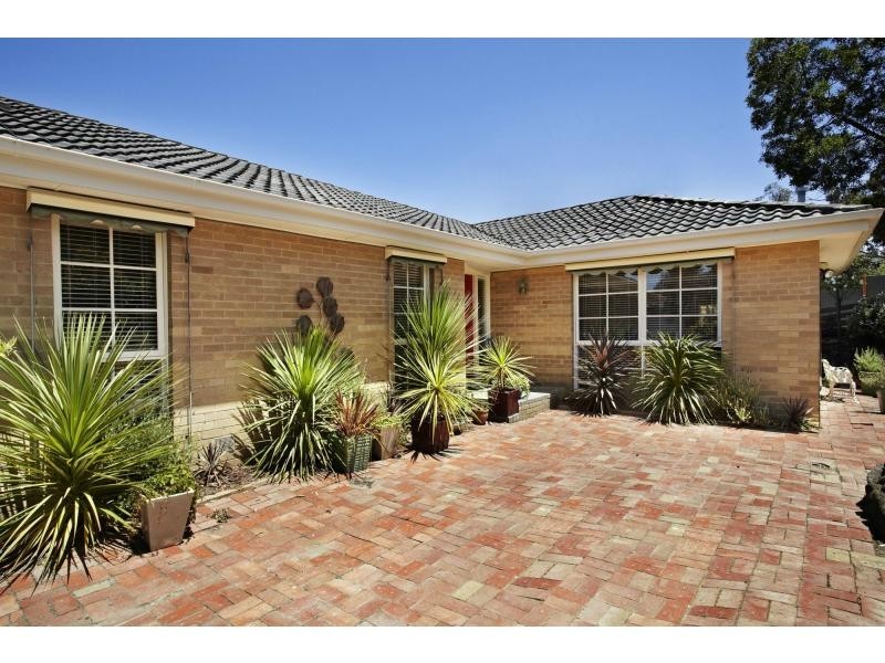 14 Woolston Drive, Frankston South VIC 3199