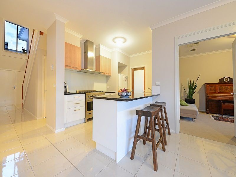 5 Merriwee Chase, Sandhurst VIC 3977