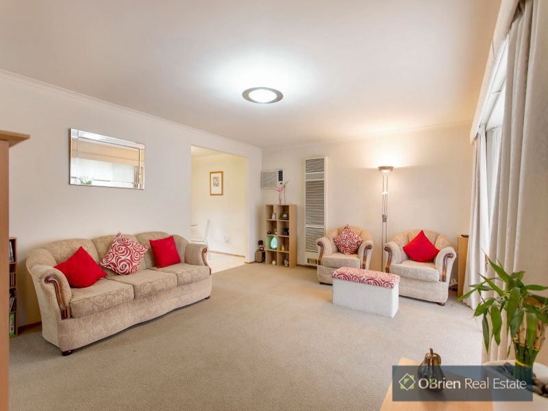 13/3 Pellita Way, Langwarrin VIC 3910