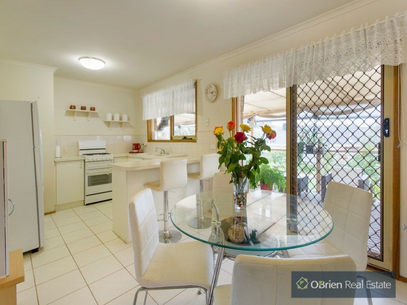 13/3 Pellita Way, Langwarrin VIC 3910