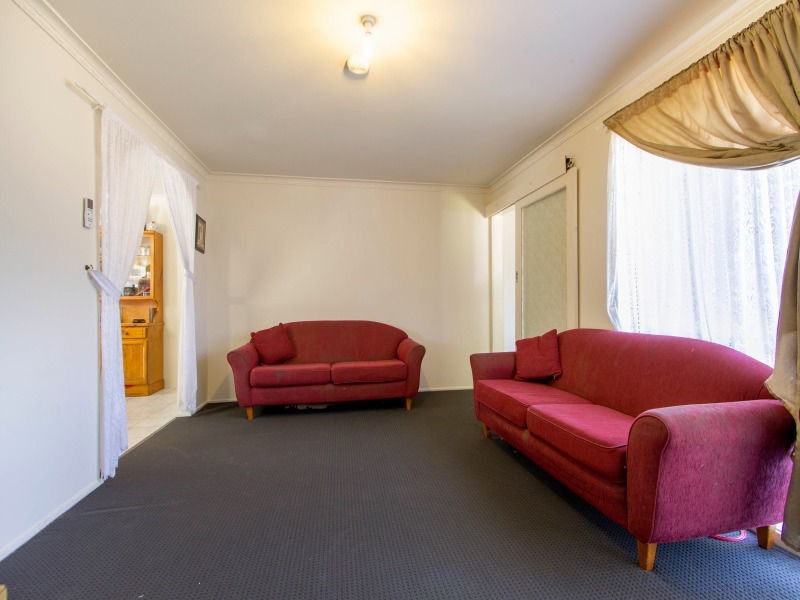 72 Silvertop Crescent, Frankston North VIC 3200