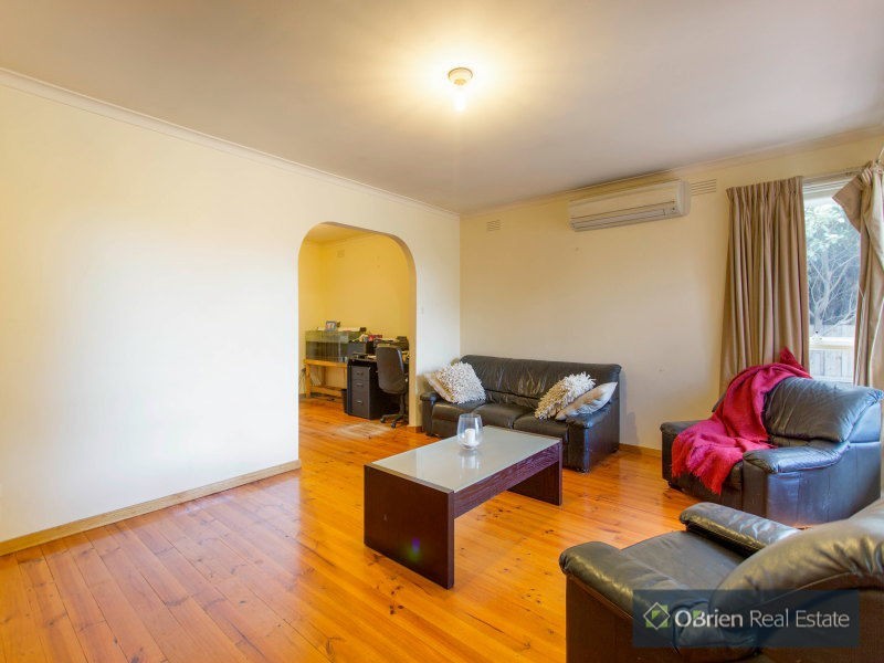 9 Oaklands Crescent, Frankston VIC 3199