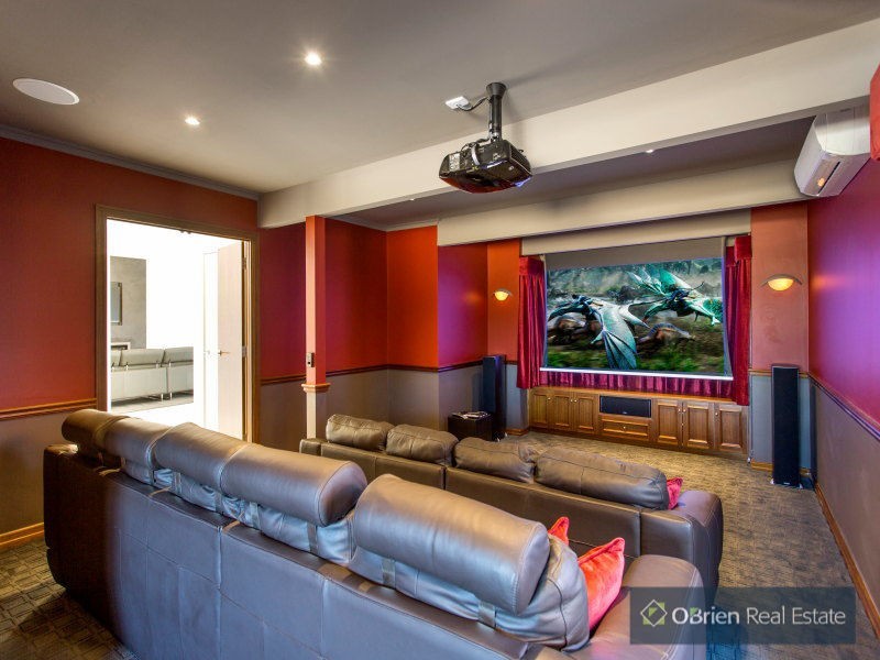 2 Salmon Bay, Patterson Lakes VIC 3197