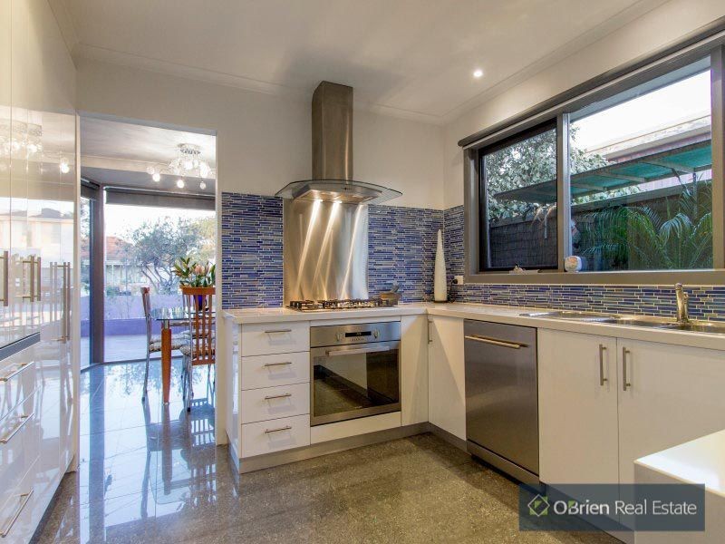 18 Joffre Avenue, Edithvale VIC 3196