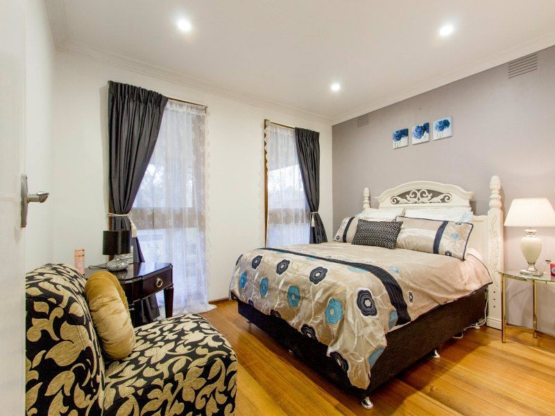 9 Anton Court, Chelsea Heights VIC 3196