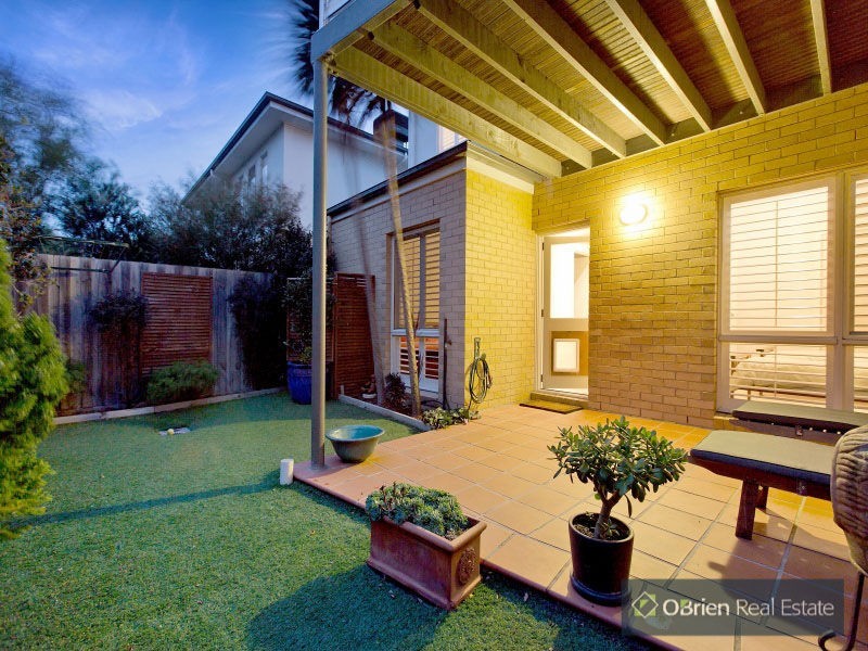 4 Wolstenholme Gardens, Bonbeach VIC 3196