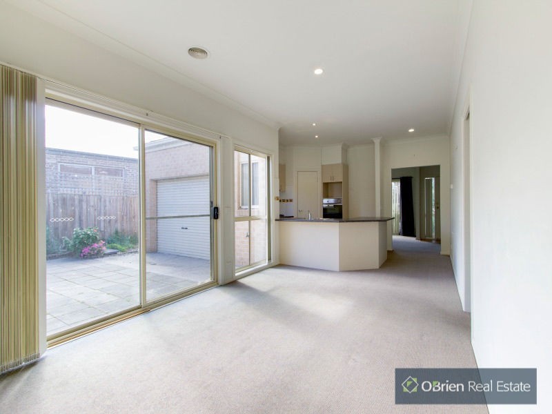 1/192 Beach Street, Frankston VIC 3199