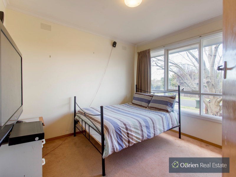 9 Oaklands Crescent, Frankston VIC 3199