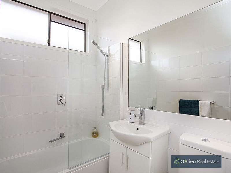 40 Catherine Avenue, Chelsea VIC 3196